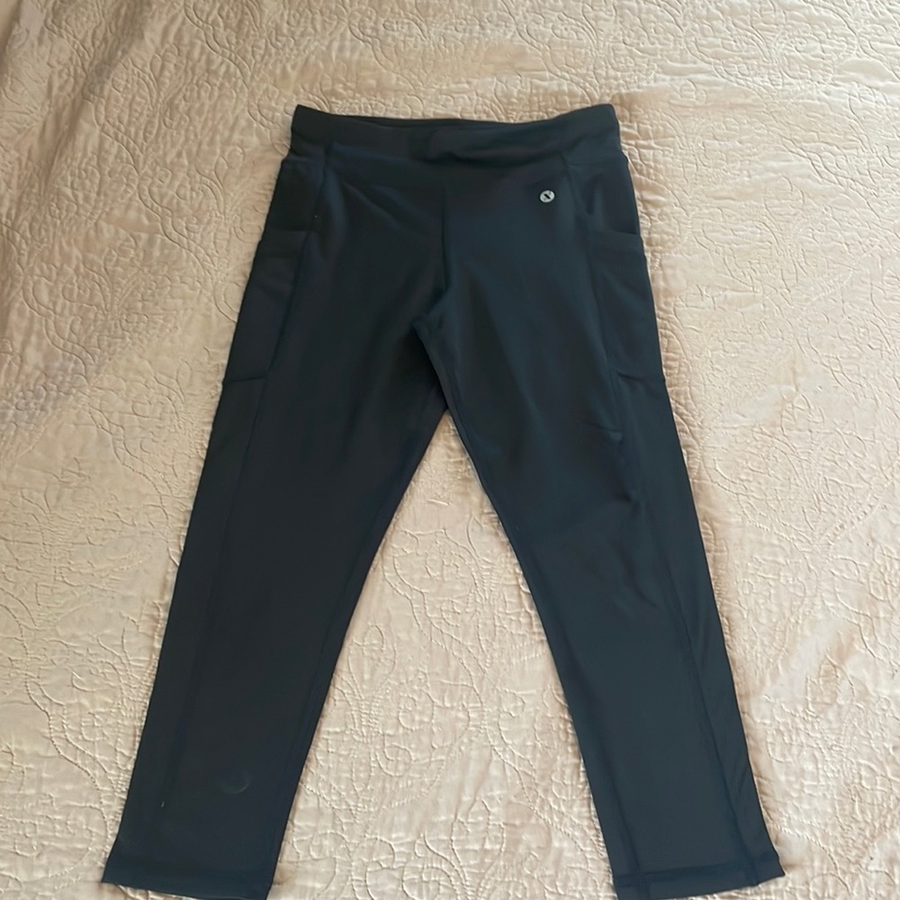 Brand New Girls Xersion Leggings